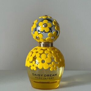 Daisy Dream Sunshine by Marc Jacobs 1.7oz